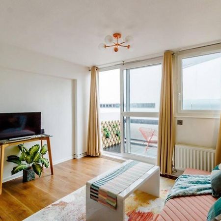 Super Spacious 2 Bedroom Apt 20Mn From Central. 伦敦 外观 照片