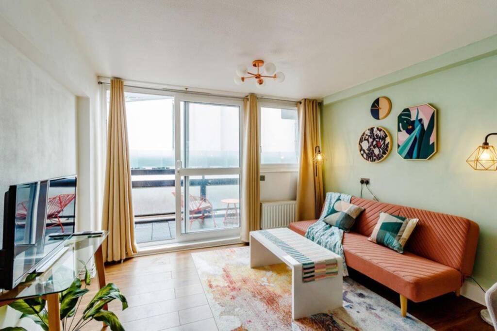 Super Spacious 2 Bedroom Apt 20Mn From Central. 伦敦 外观 照片