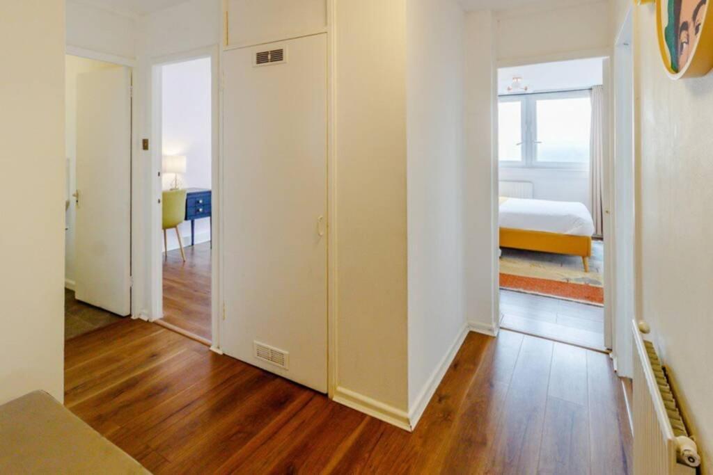 Super Spacious 2 Bedroom Apt 20Mn From Central. 伦敦 外观 照片